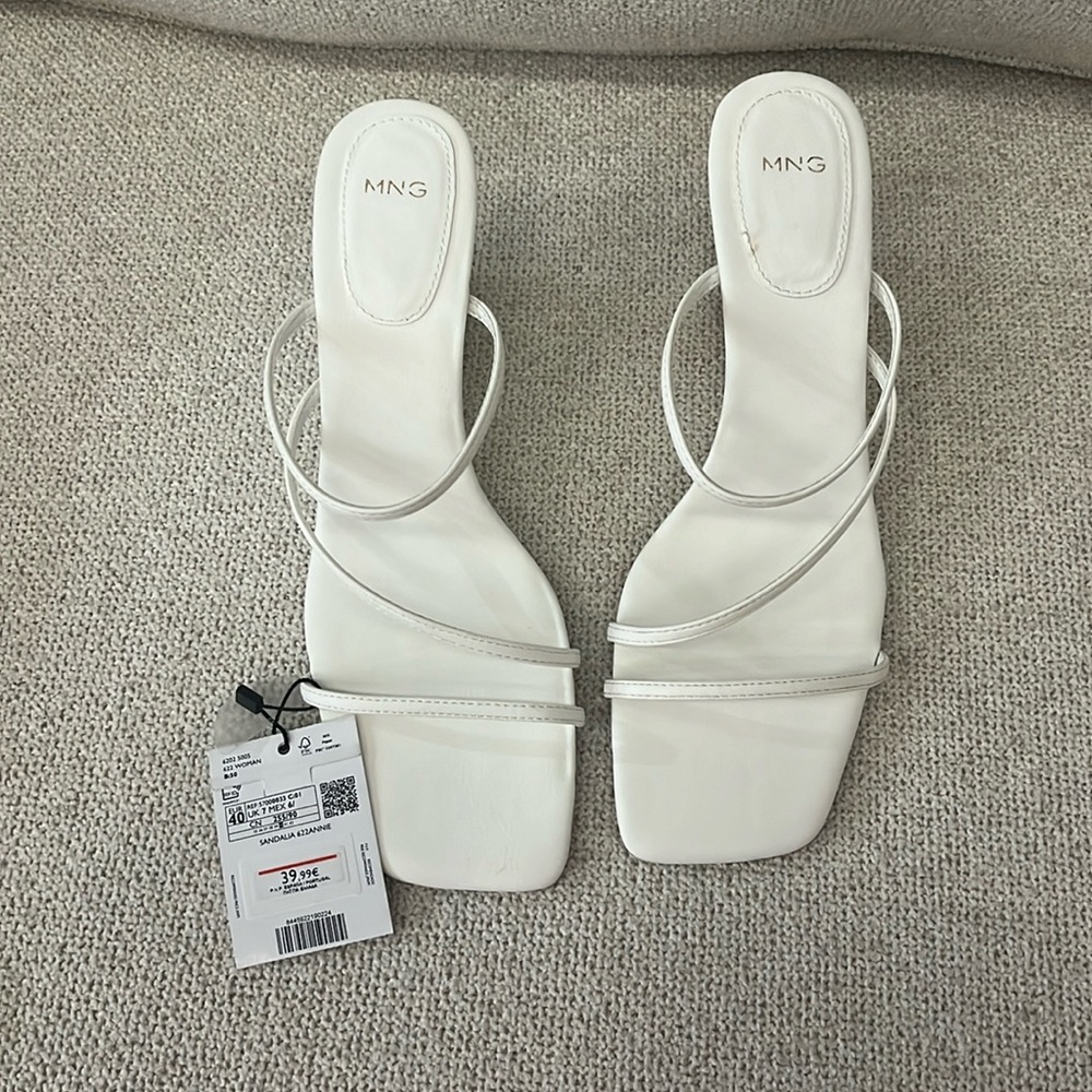 MANGO white wedges size EU40/US9